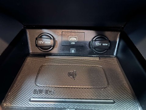 Hyundai IONIQ 1.6 IONIQ First Edition FHEV Semi-Auto 5dr 25