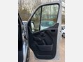 Renault Master 2.3 dCi 35 Business Panel Van 5dr Diesel Manual FWD LWB Medium Roof Euro 6 24