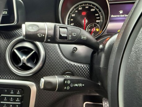 Mercedes-Benz A Class 2.1 A200d Sport (Premium) 7G-DCT Euro 6 (s/s) 5dr 17