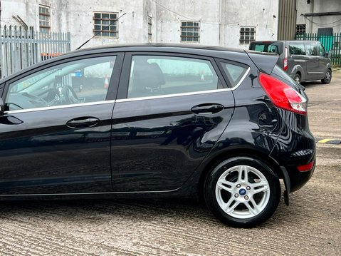 Ford Fiesta ZETEC 16