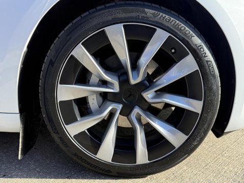 Tesla Model 3 Saloon 4dr Electric Auto RWD (208 ps) 14
