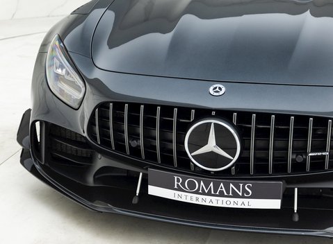 Mercedes-Benz AMG GT R GT R Pro 21