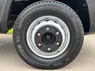 Iveco Daily 70C18V Welfare Unit - Tail Lift / Toilet / 7 Seats / Air Con 35