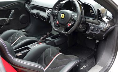 Ferrari 458 Speciale 15