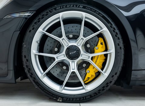 Porsche 911 GT3 (992) 27