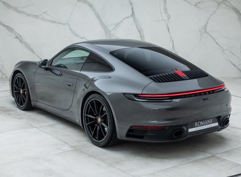 Porsche 911 Carrera S (992) 9
