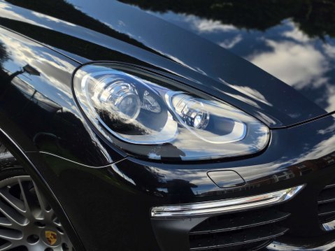 Porsche Cayenne 3.0 Cayenne D Platinum Edition V6 Tiptronic S A 4WD 5dr 13