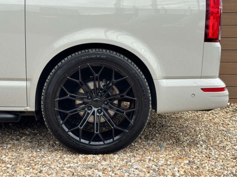 Volkswagen Transporter 2.0 Transporter T32 Highline TDI 4Motion Semi-Auto 4WD 20