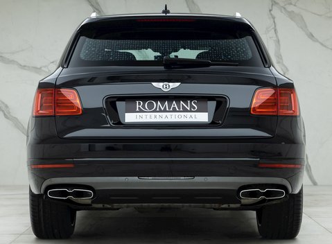 Bentley Bentayga V8 5
