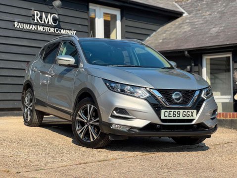 Nissan Qashqai 1.3 DIG-T N-Connecta SUV 5dr Petrol Manual Euro 6 (s/s) (140 ps) 1