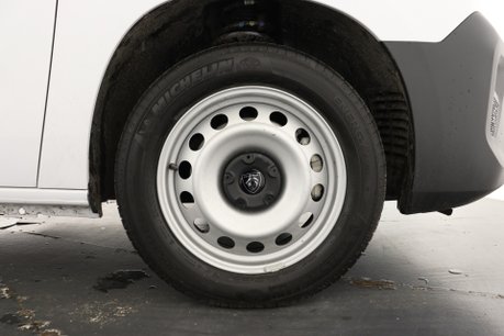 Peugeot Partner BLUEHDI PROFESSIONAL L1 23