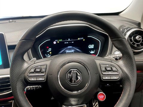 MG HS 1.5 T-GDI Trophy SUV 5dr Petrol DCT Euro 6 (s/s) (162 ps) Alloys - Air Con 13