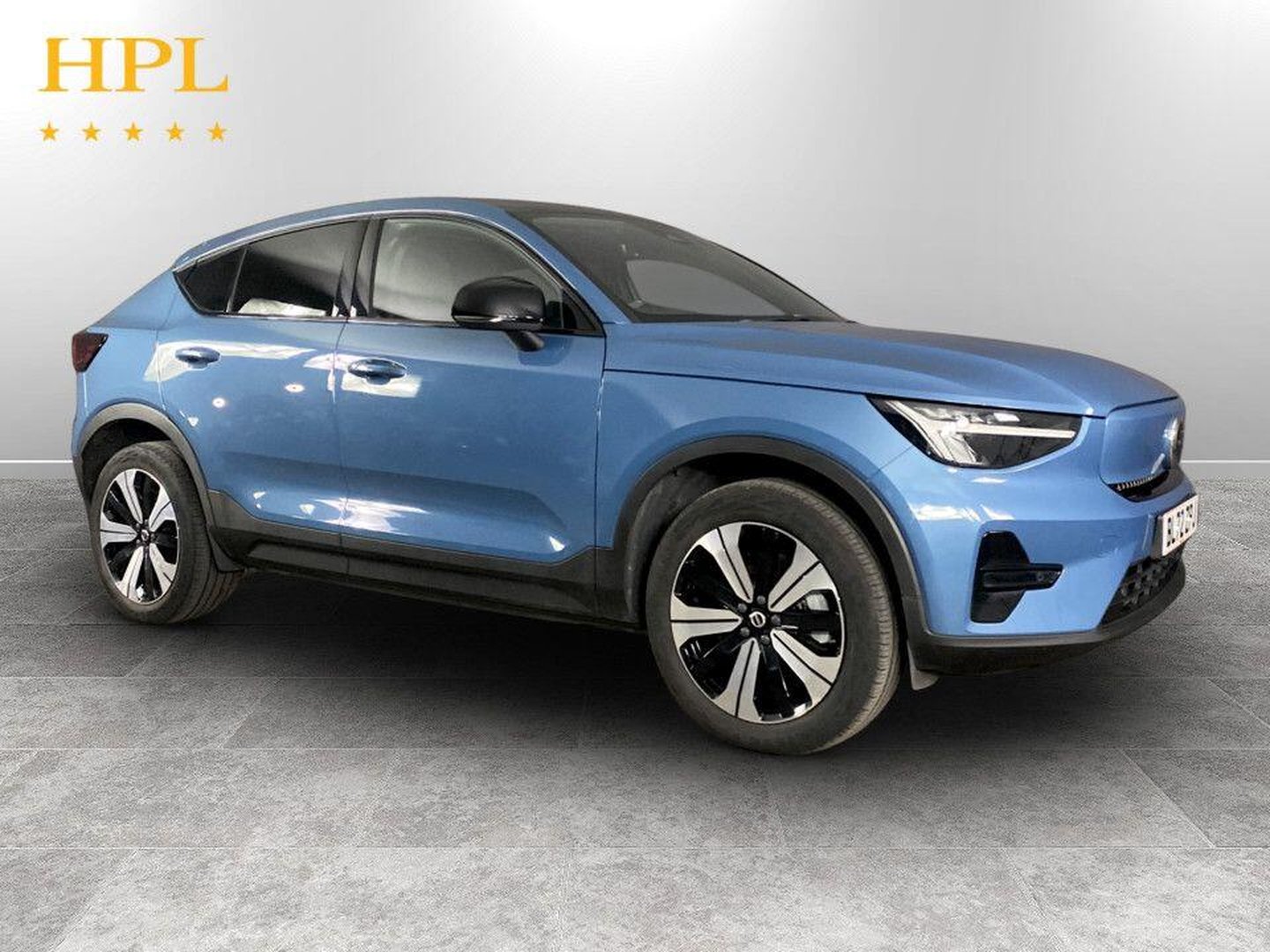 Volvo C40 dealer public-web source image