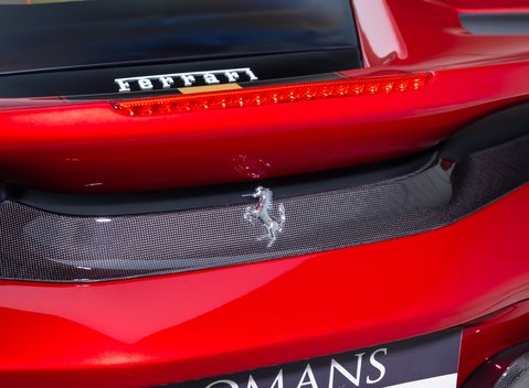 Ferrari 488 Pista 40