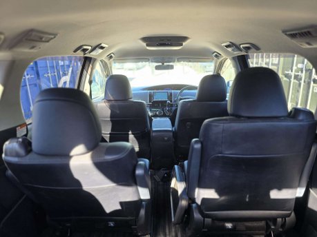 Toyota Estima LowMiles+Hybrid+7Seater 44