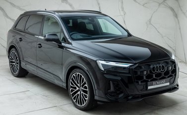 Audi SQ7 BLACK EDITION 11