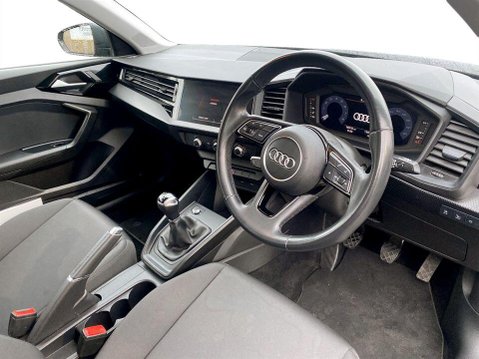 Audi A1 1.0 TFSI 25 Technik Sportback 5dr Petrol Manual Euro 6 (s/s) (95 ps) Air Co 12