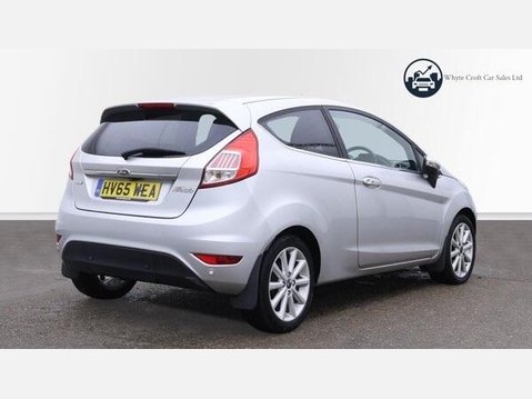 Ford Fiesta 1.0T EcoBoost Titanium Euro 6 (s/s) 3dr 4