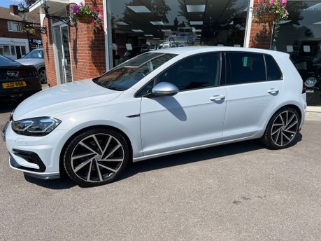 Volkswagen Golf 2.0 TSI R Hatchback 5dr Petrol DSG 4Motion Euro 6 (s/s) (310 ps) 8