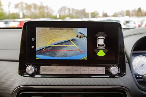 Hyundai KONA PREMIUM 33