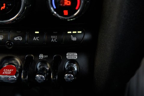 Mini Hatchback Hatchback 2.0 Cooper S Sport II 3dr 38