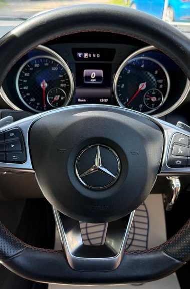 Mercedes-Benz SLC SLC 250 D AMG LINE - CAMERA -AIRSCARF -PARKTRONIC -HEATED SEATS 