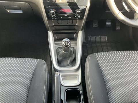 Suzuki Vitara 1.6 SZ-T 5dr 15