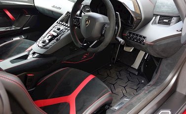 Lamborghini Aventador SV 17