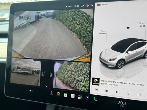 Tesla Model Y SUV 5dr Electric Auto RWD (341 bhp) 26