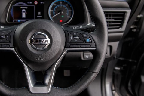 Nissan LEAF TEKNA 21