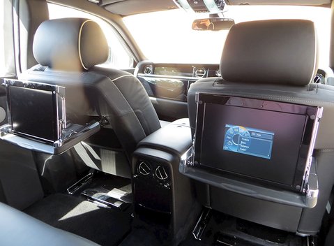 Rolls-Royce Phantom 4