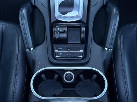 Porsche Cayenne 3.0 TD V6 Tiptronic 4WD Euro 5 (s/s) 5dr 42