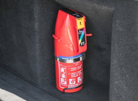 Land Rover Range Rover Sport 5.0 SVR 32