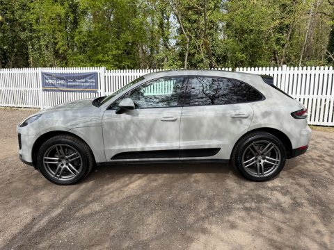 Porsche Macan PDK 8