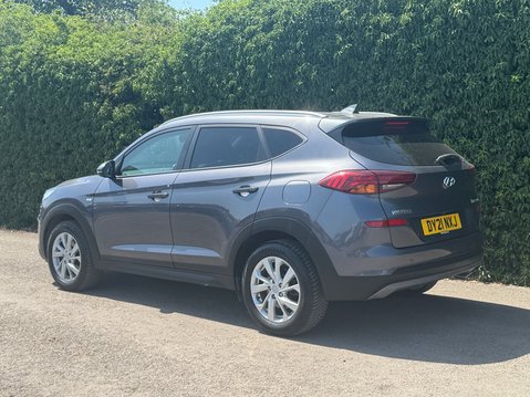 Hyundai TUCSON 1.6 CRDi MHEV SE Nav SUV 5dr Diesel Hybrid DCT Euro 6 (s/s) (136 ps) 7