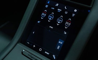 Porsche Taycan 4 CROSS TURISMO 15