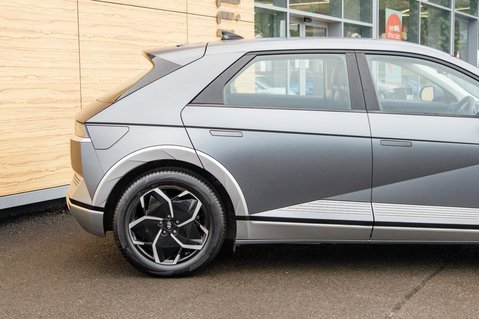 Hyundai IONIQ 5 PREMIUM 8