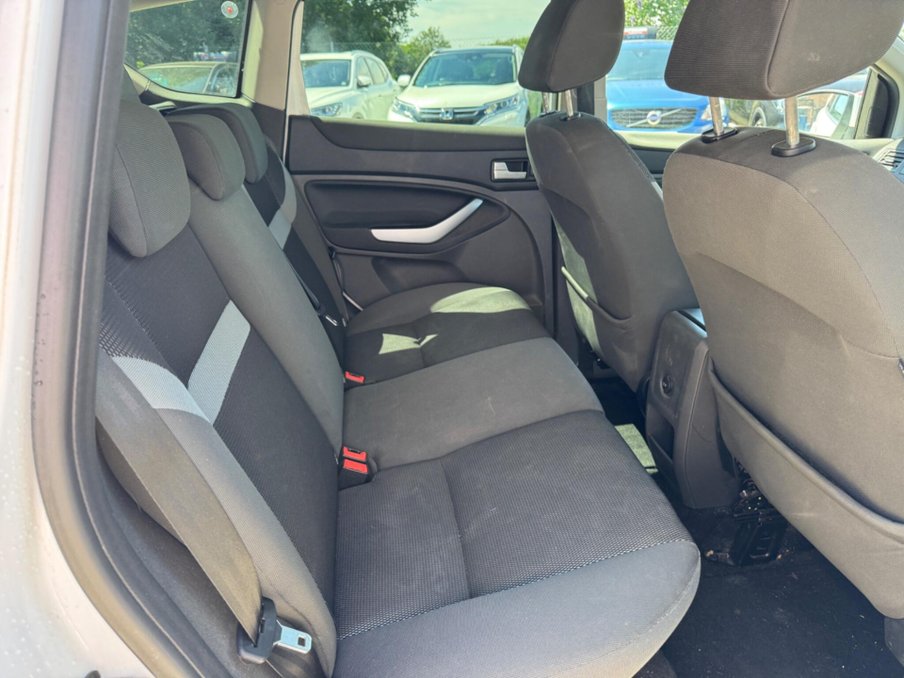 2012 Ford Kuga — image 16