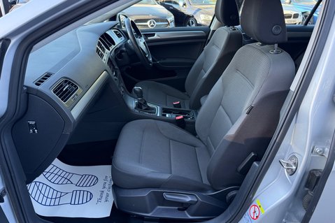 Volkswagen Golf SE TSI BMT DSG -£35 TAX-FULL VW S/HISTORY-ADAPTIVE CRUISE-2 OWNERS -NEW MOT 4