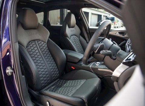 Audi RS6 Avant Performance 12