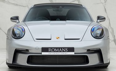 Porsche 911 (992) GT3 Touring 4