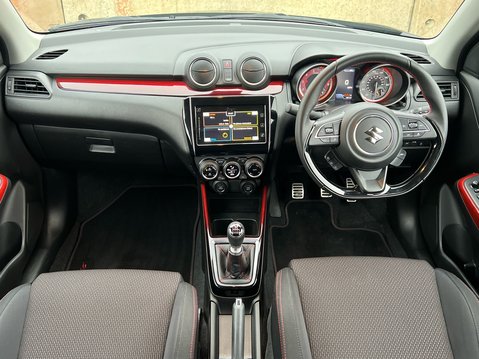 Suzuki Swift SPORT BOOSTERJET MHEV 10