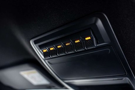 Ford Ranger 3.0T V6 EcoBoost Raptor Pickup Double Cab 4dr Petrol Auto 4WD Euro 6 (s/s) 36