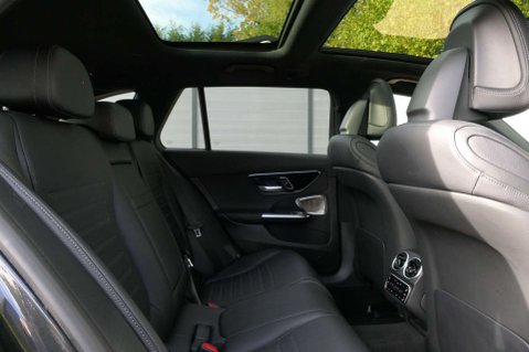 Mercedes-Benz C Class 2.0 C 300 E AMG Line Premium + A 5dr 44