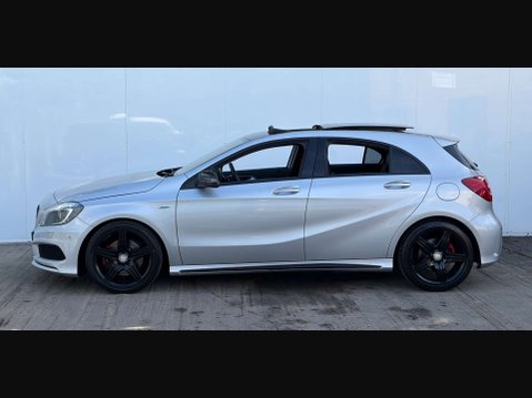 Mercedes-Benz A Class 2.0 A250 BlueEfficiency Engineered Edition by AMG Auto 5dr 52