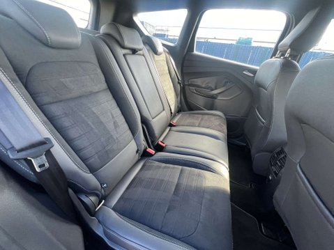 Ford Kuga 2.0 Kuga ST-Line TDCI 4x4 4WD 5dr *NATIONAL DELIVERY* 39