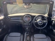 Mini Convertible Cooper 1.5 Chili / Media - SAT NAV + MINI CONNECTED + 17" ALLOYS 15