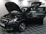 Peugeot 2008 BLUEHDI ALLURE 16