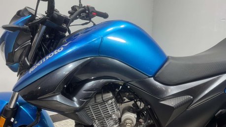 Lexmoto Isca 2020 ONLY 6K, NEW MOT, LEARNER BIKE 125CC NAKED 20