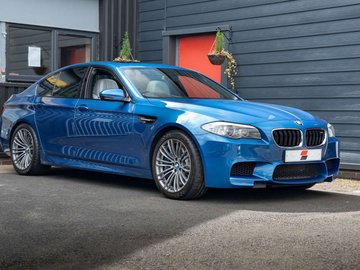 BMW M5 4.4 M5 Auto 4dr